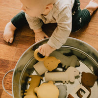 Gommu Ring Bear - Almond