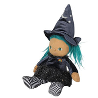 Dinky Dinkum Winnie Witch