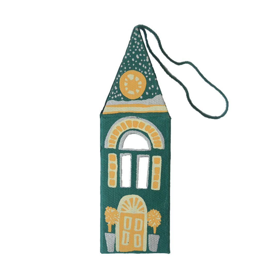 Winter Steeple Screen-Printed Board Decoration