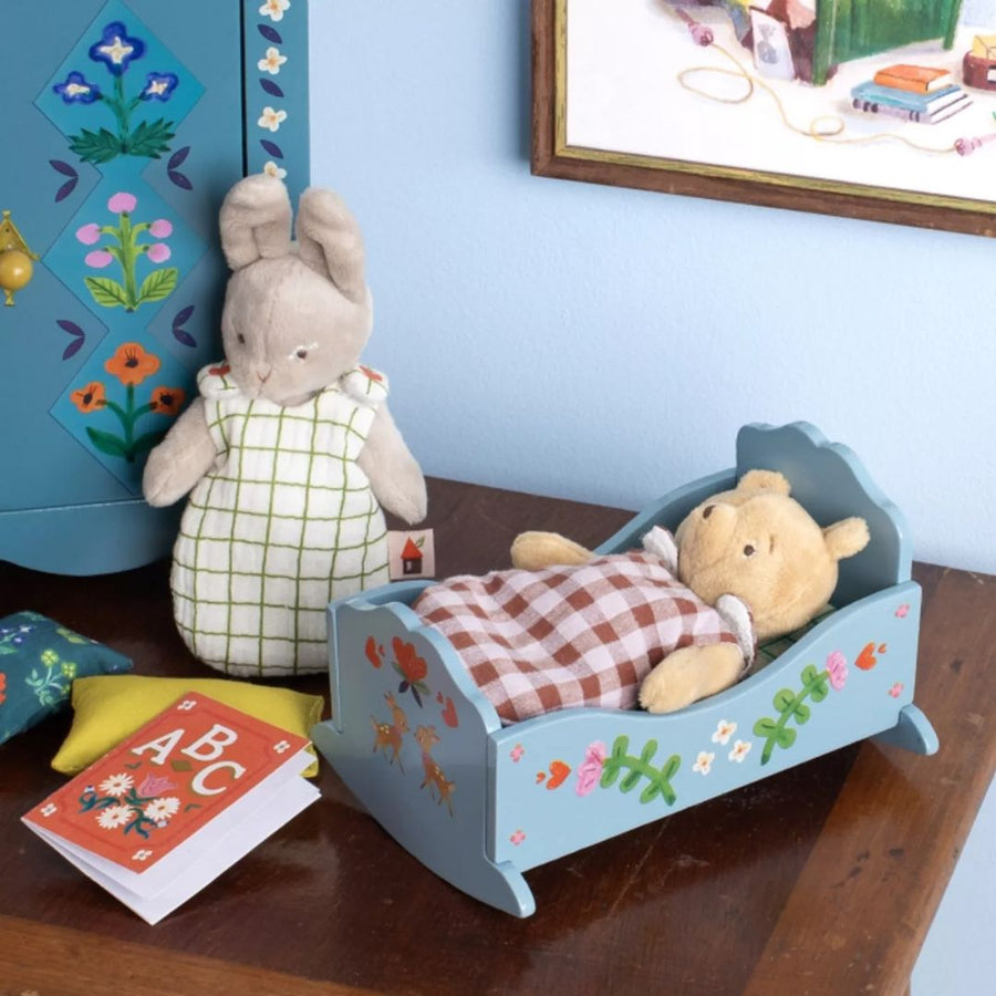 Les Minouchkas Wooden Cradle