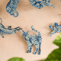 Alley Cats Sewn Garland