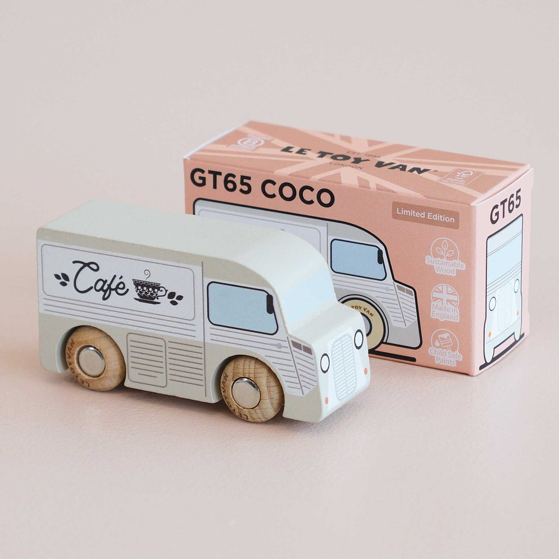 GT65 — Coco Wood Cafe Van
