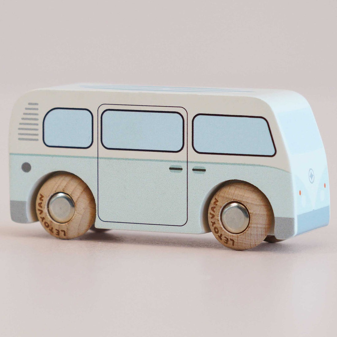 GT160 — Daisy Wood Van