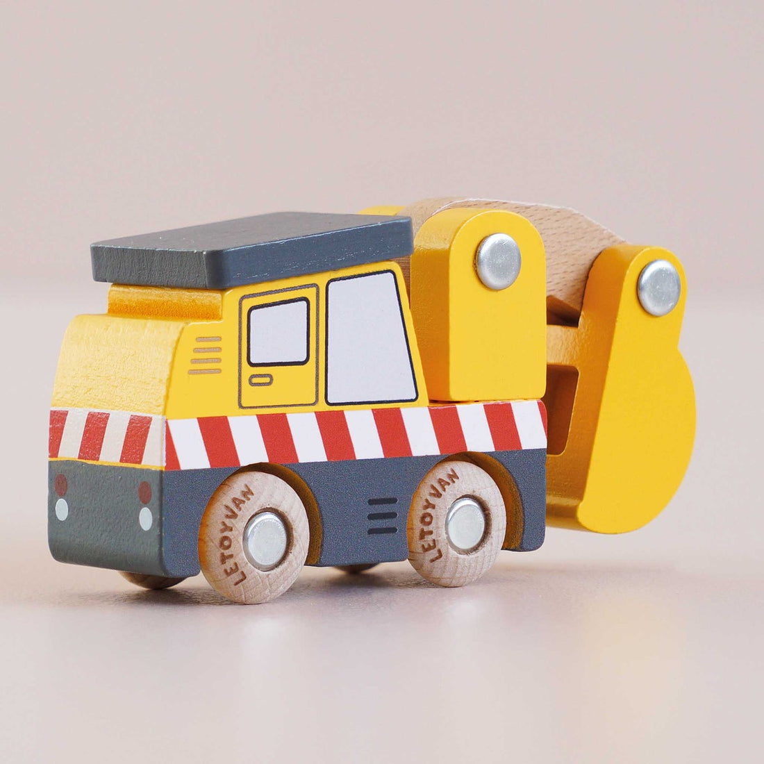 GT210 — Eddie Wood Excavator