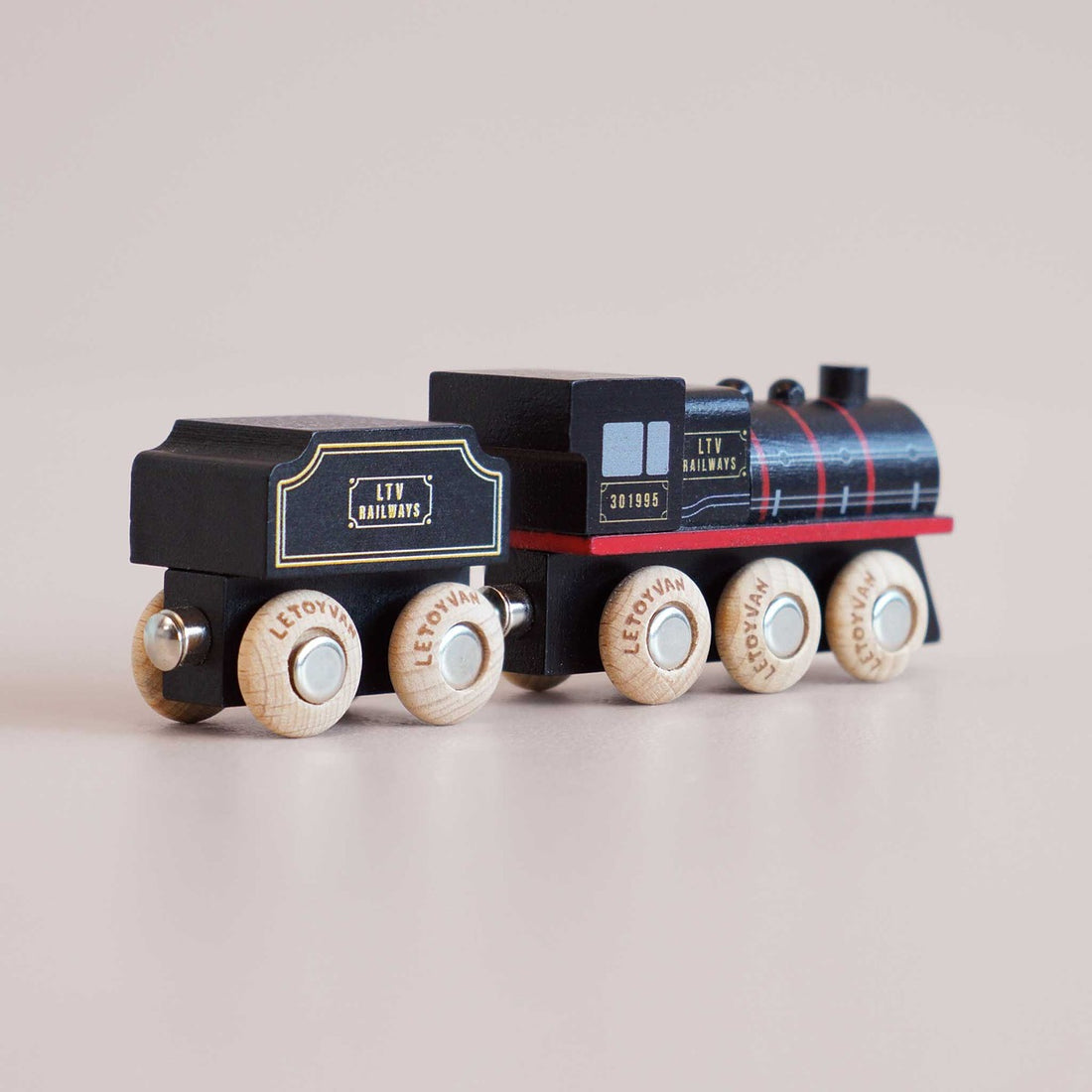 GT295 — Francis Wood Train Engine