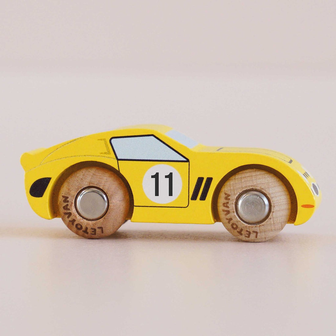 GT135 — Luca Wood Car