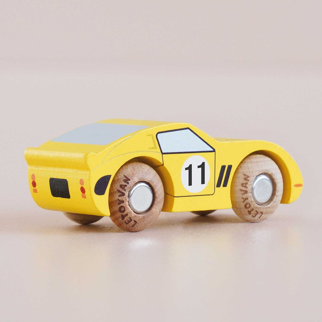 GT135 — Luca Wood Car