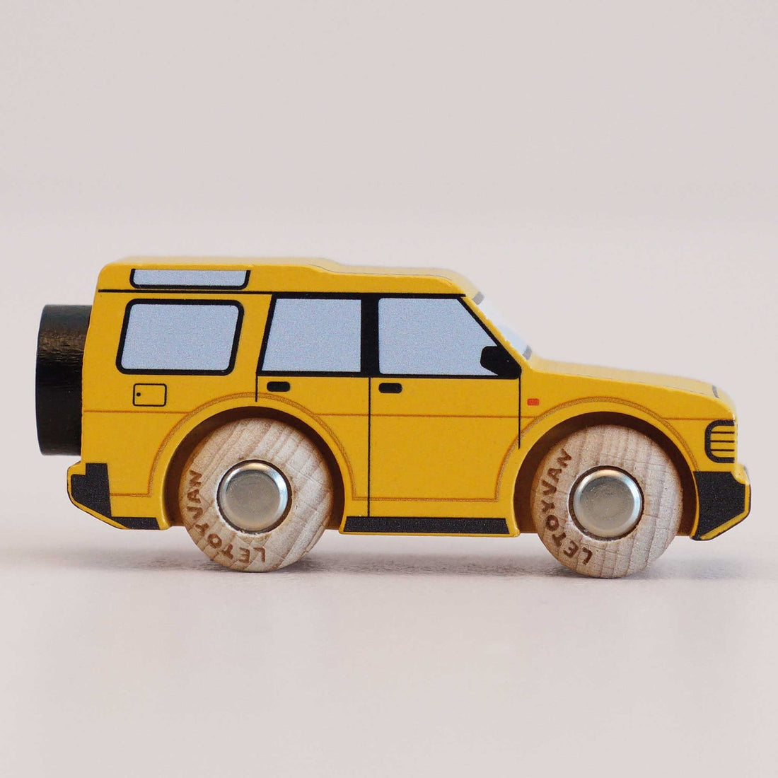 GT195 — Riley Wood SUV