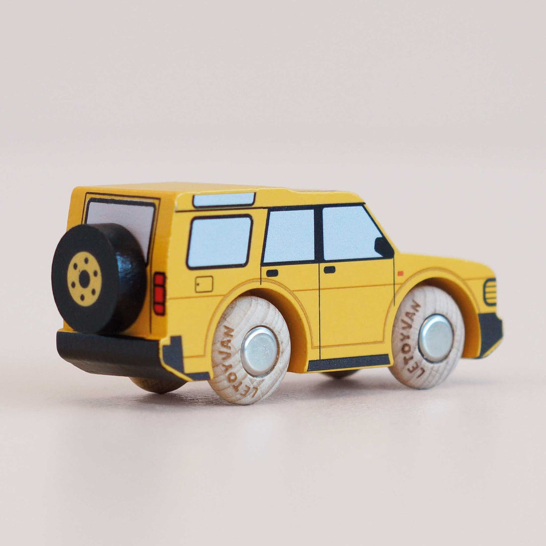 GT195 — Riley Wood SUV