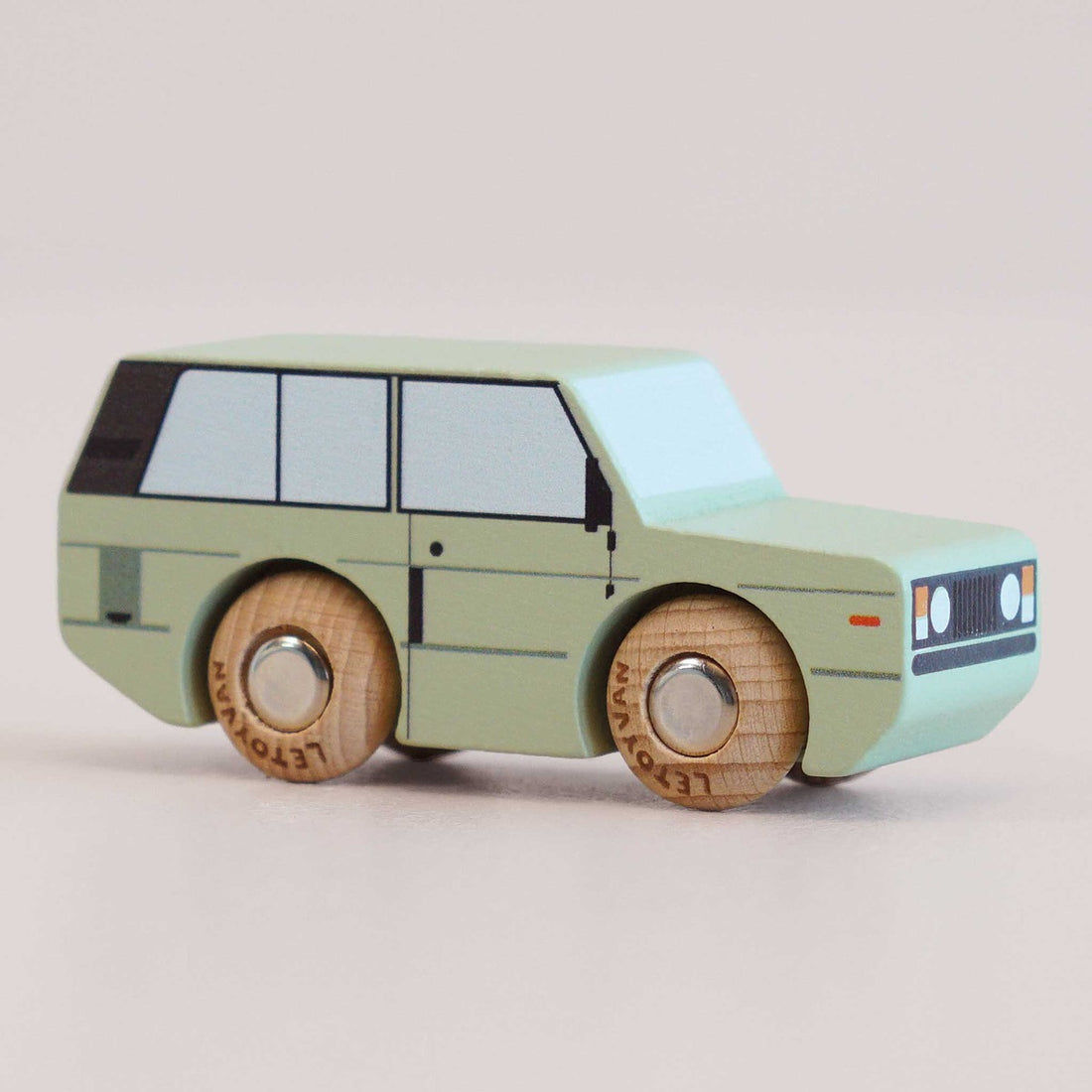GT155 — Rory Wood SUV