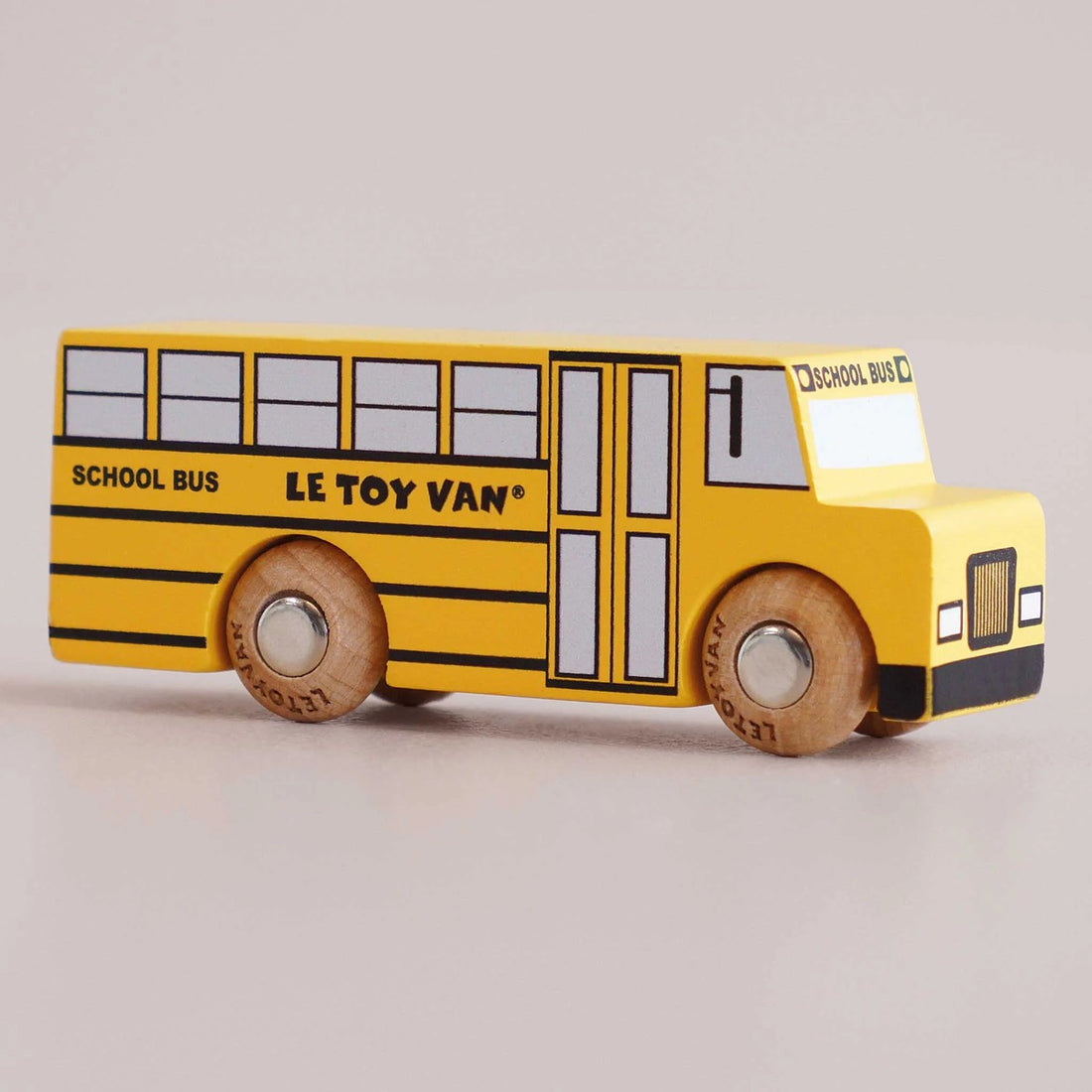 GT285 — Rufus Wood School Bus