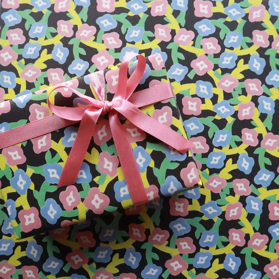 Flower Knot Wrapping Paper - 3 Sheets - Parkette.
