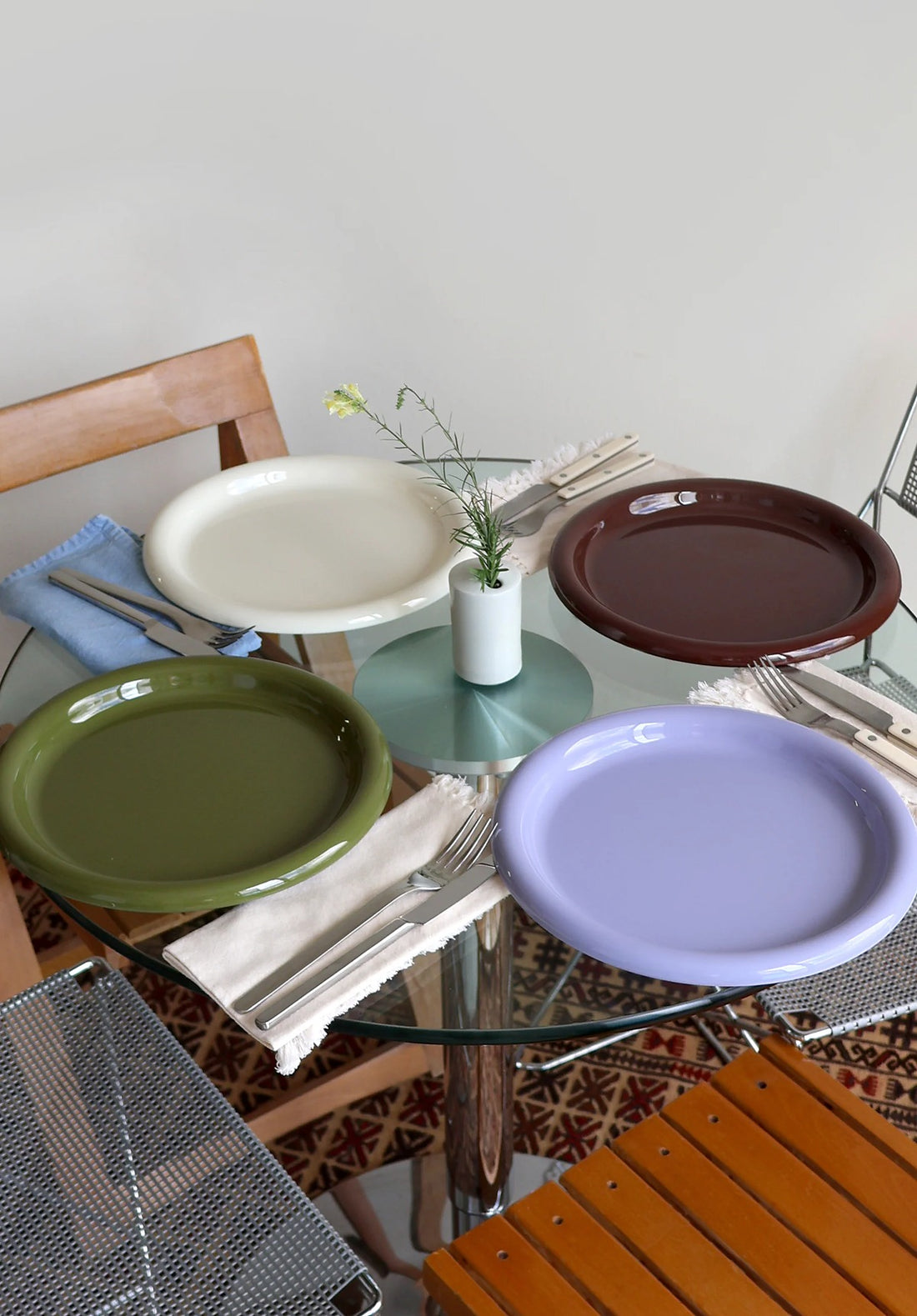 Rolli Dinner Plate in Assorted Colours - Set of 4 - Parkette.