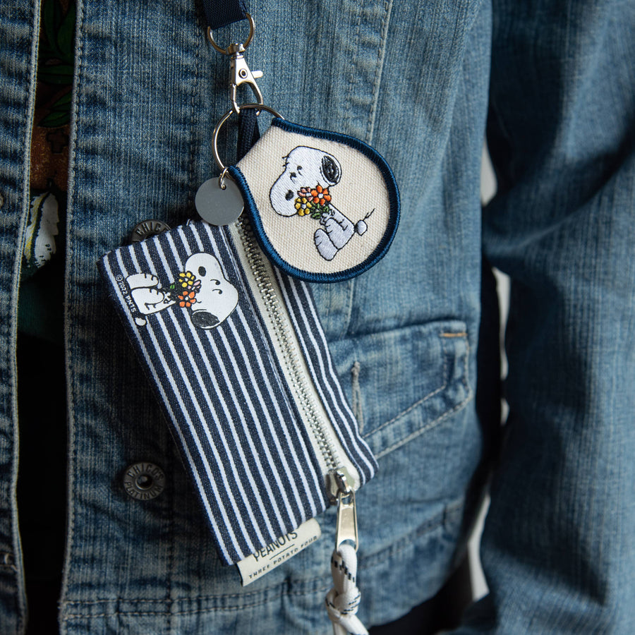 Peanuts® x Three Potato Four Snoopy Flower Bouquet Patch Keychain - Parkette.