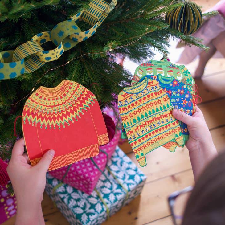 Christmas Jumpers Garland - Parkette.